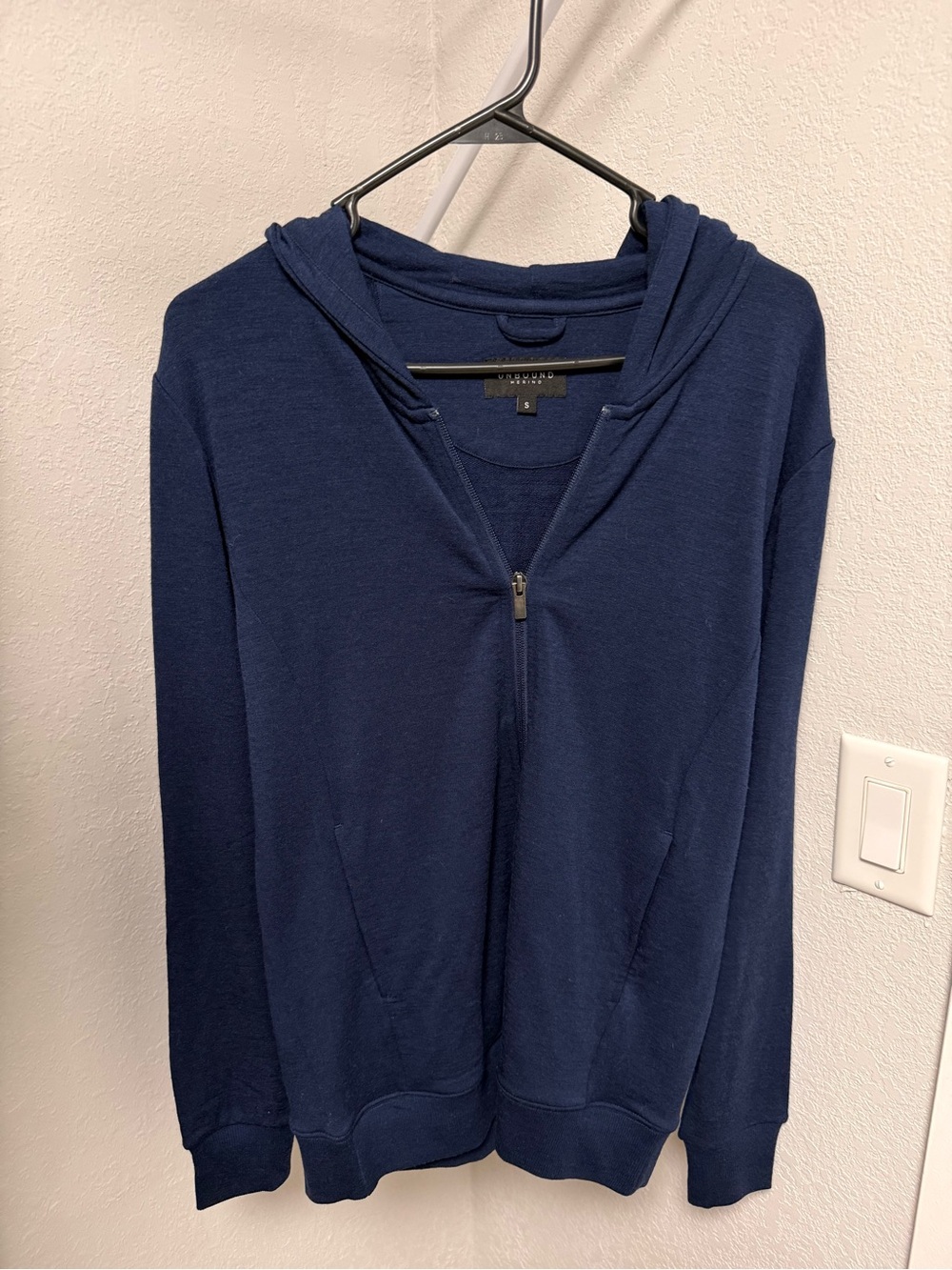 Men’s Unbound Merino Navy Zip-Up Hoodie